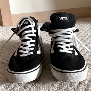 Vans Black High Tops (Sk8-Hi)